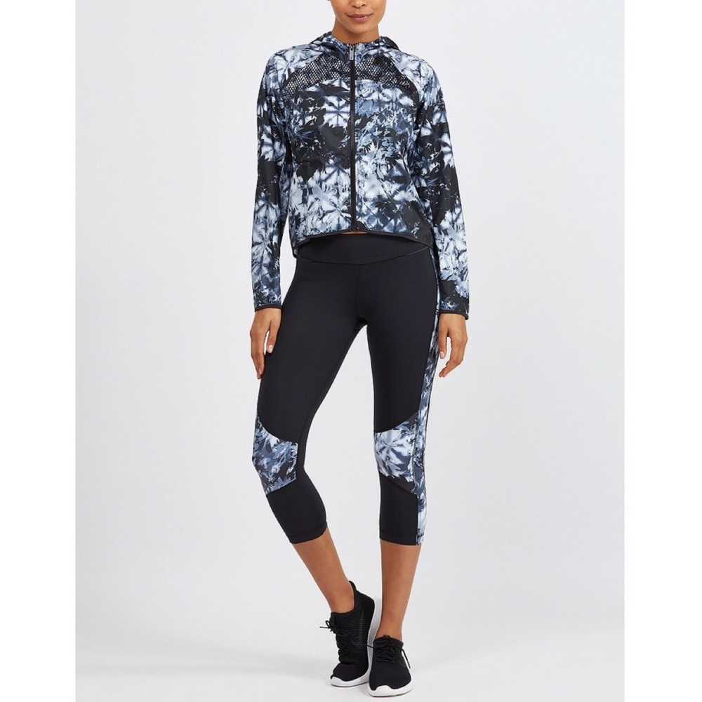 ALALA Sport Set ( Jacket + Legging + Bra ) Size M NWT